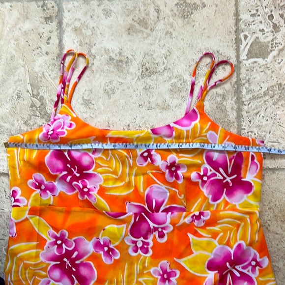 Tropical pattern vacation dress! Gorgeous! - Picture 6 of 7